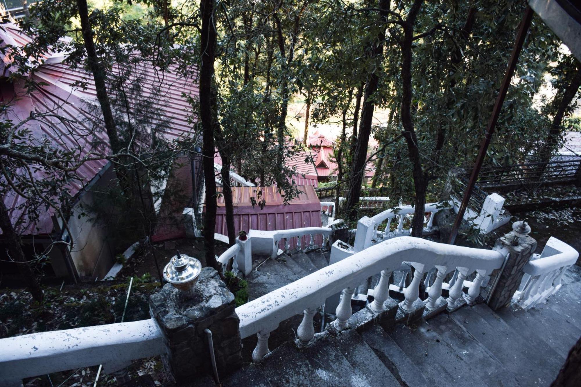 The Canadian Woods Resort Nainital Εξωτερικό φωτογραφία